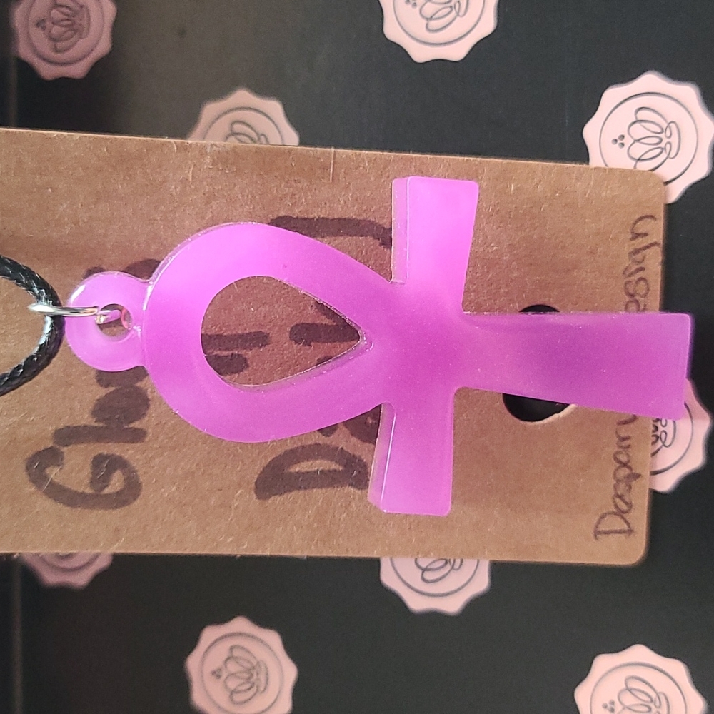 Glow in the dark anhk necklace